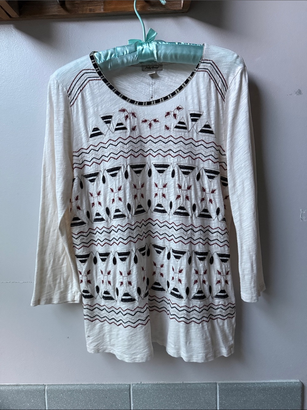 Lucky Brand White Long Sleeve Tee with Black and Maroon Geometric Embroidery M